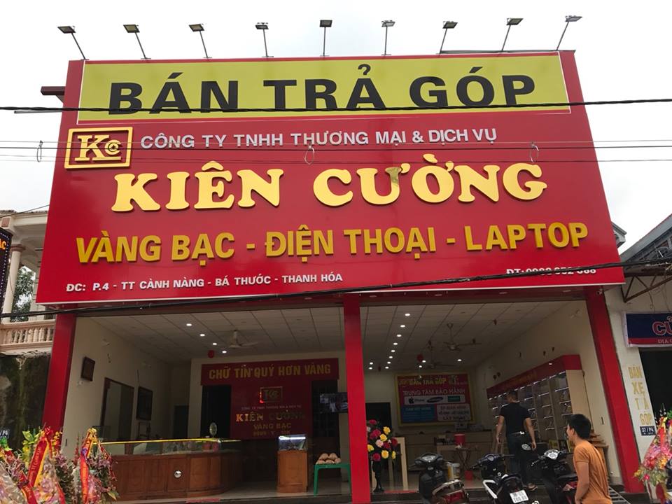 Biển quảng cáo Trả góp Kiên Cường