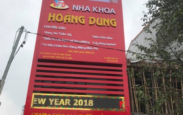 Thi công quảng cáo Nha Khoa Hoàng Dung